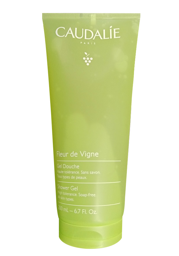 Caudalie fleur de vigne gel douche 200ml nettoie en douceur, hydrate et parfume la peau de notes florales et fraîches. Idéal pour une peau douce et délicatement parfumée au quotidien.