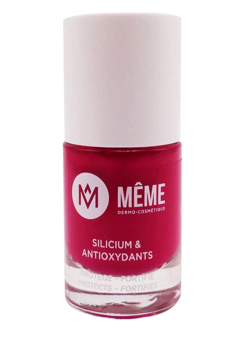 vernis rouge meme